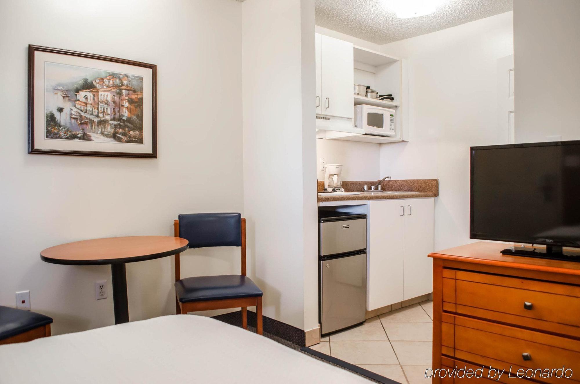 Tampa Bay Extended Stay Hotel ลาร์โก ภายนอก รูปภาพ
